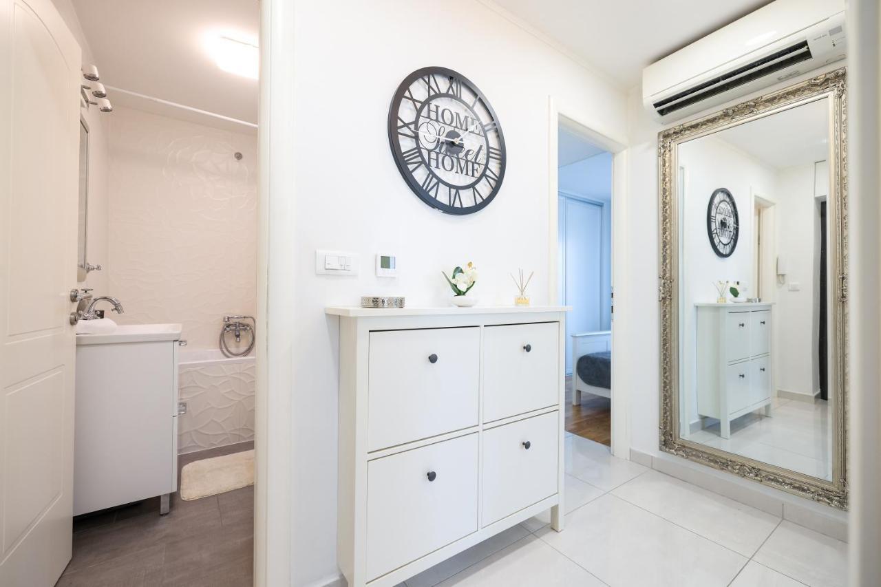Two Bedroom Apartment With A Balcony Relja Задар Екстериор снимка