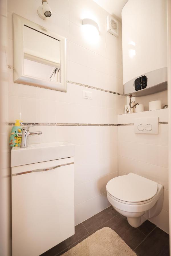 Two Bedroom Apartment With A Balcony Relja Задар Екстериор снимка